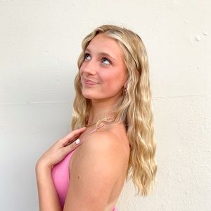 Meet your Posher, Mally